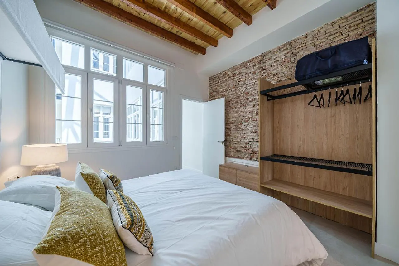 Homely Malaga Mariblanca 17, Vegafuente Apartments 0*,  ספרד