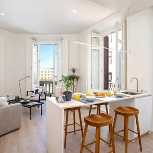 Apartamento Thyssen Cisneros By Rent Me, Málaga