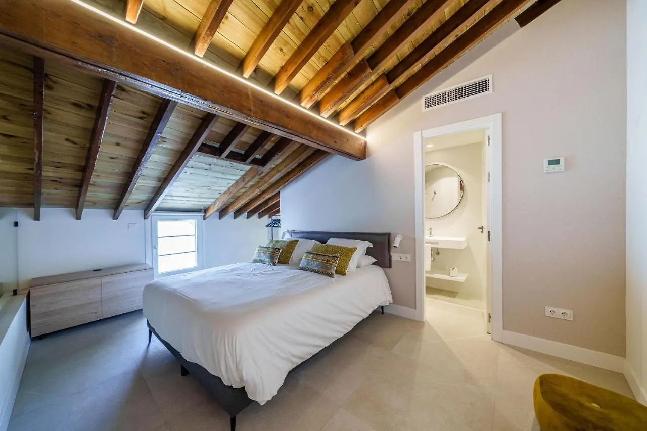 Homely Malaga Mariblanca 17, Vegafuente Apartments İspanya